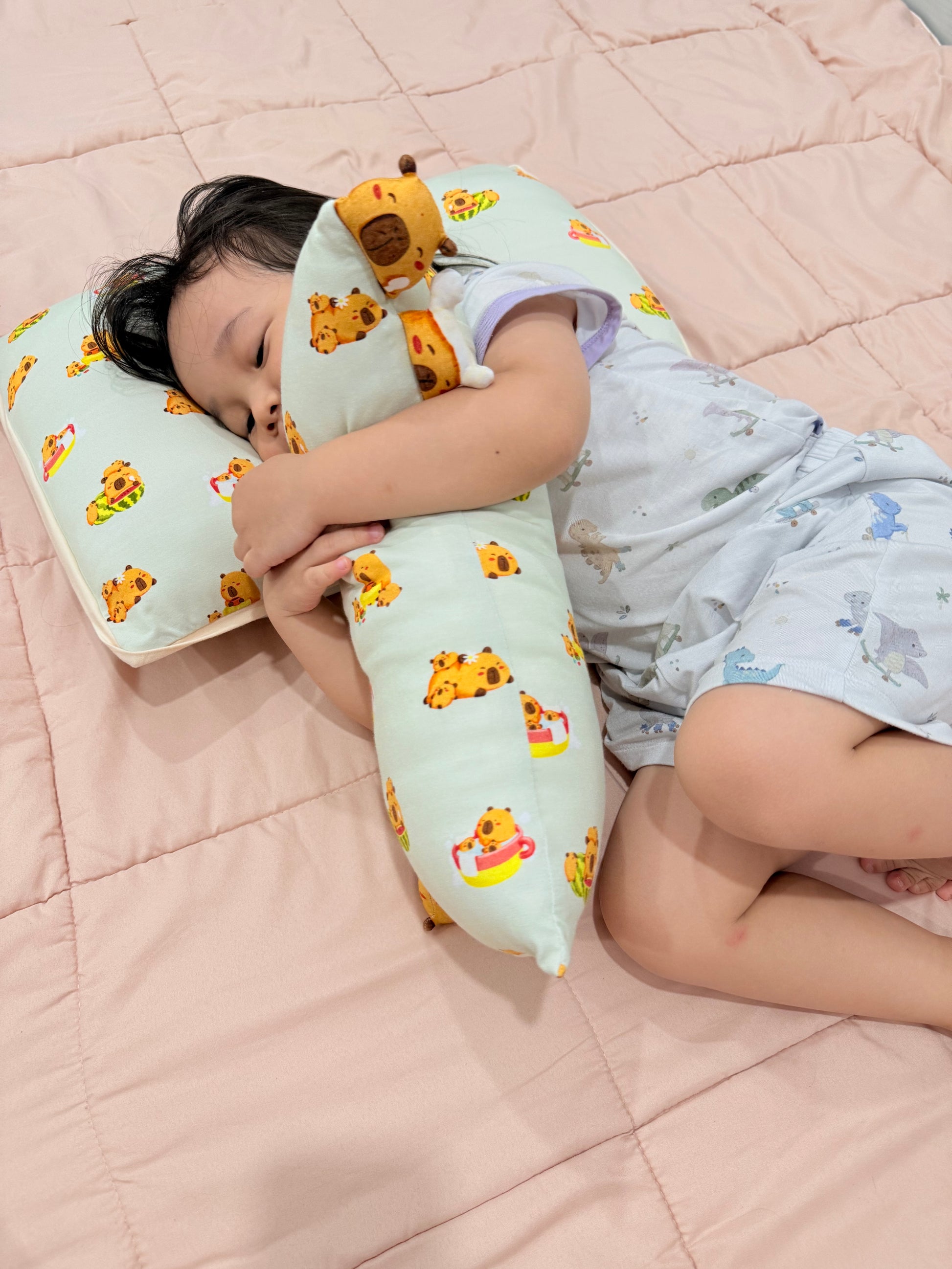 Snuggly Bamboo Pillow - Capybara Cuddle