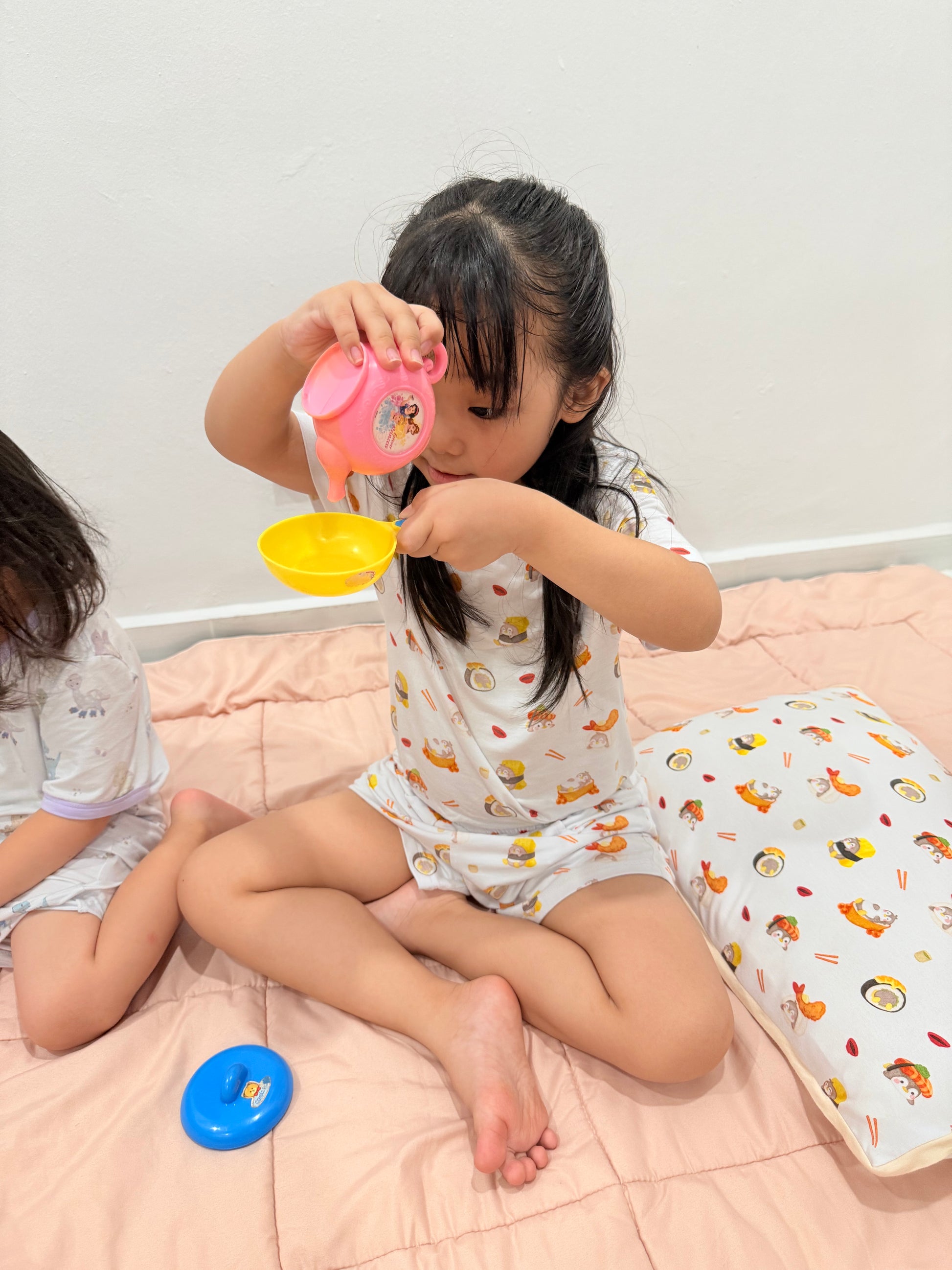 TENCEL™ Daywear Set - Penguin Sushi Party